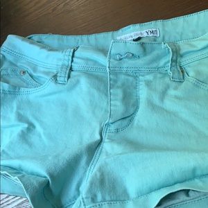 Wanna better butt shorts